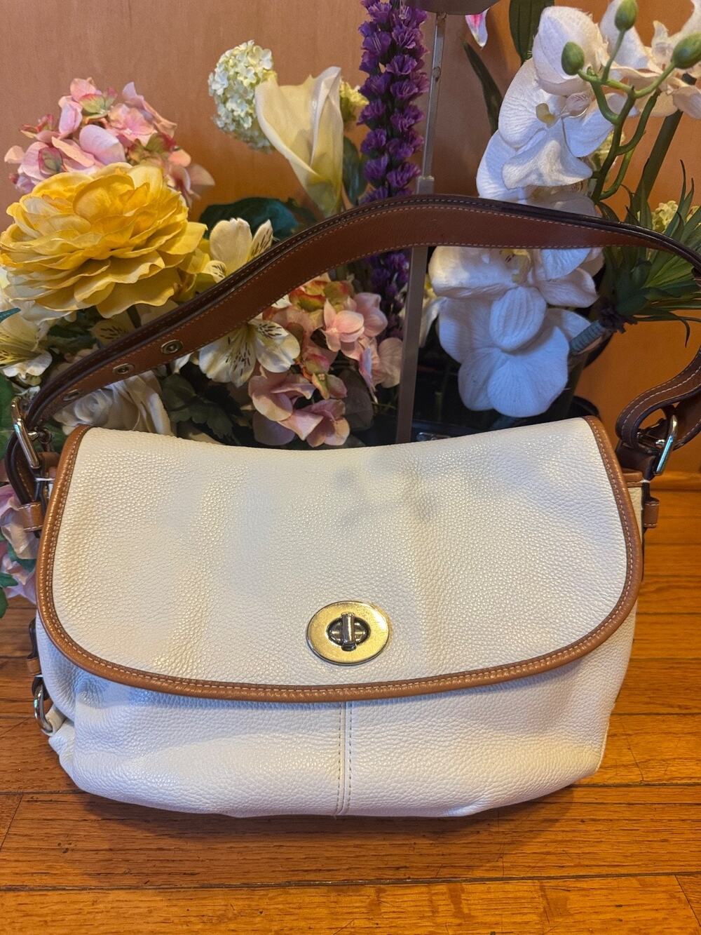 Coach Y2K Flap Legacy Flap Silver Pebbled Leather Shoulder Purse F15170 (110